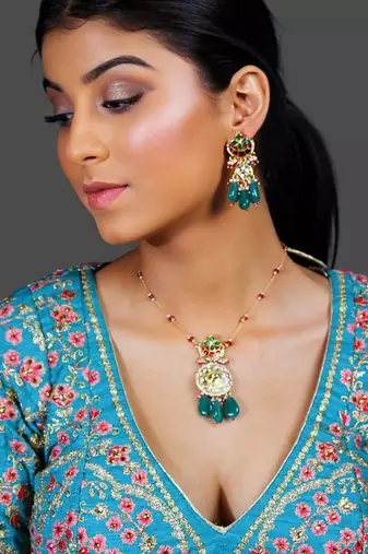 Gold plated blue necklace set
