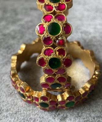 Gold plated Pink stone  bracelet 3