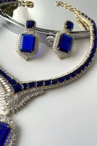 Silver plated blue stone necklace set