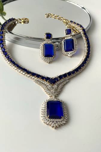 Silver plated blue stone necklace set