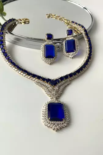 Silver plated blue stone necklace set