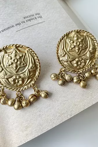 Gold plated temple necklace set