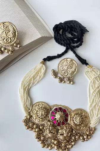Gold plated temple necklace set