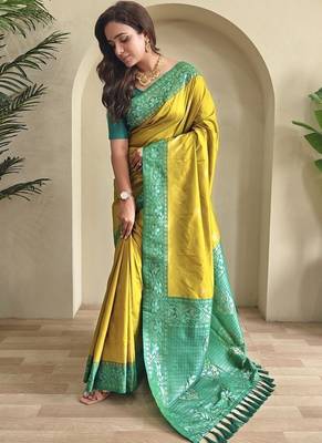 Lime Dual Tone silk blend Saree 1