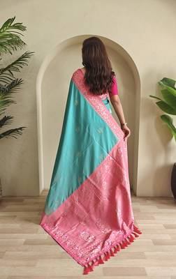 Turquoise Blue Dual Tone silk blend Saree 4