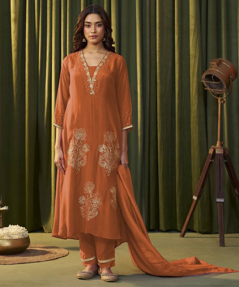 Albeli apricot premium full work suit set