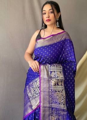 Navy Blue Kanjivaram silk blend Saree 1