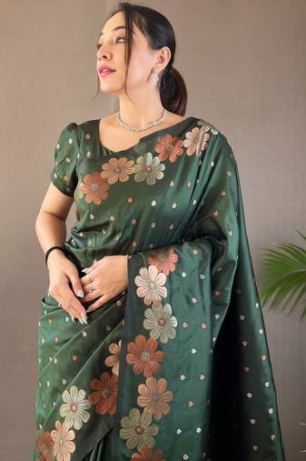 Green Wedding silk blend Saree