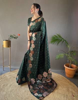 Green Wedding silk blend Saree 2