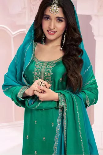 plus size embroidered suit