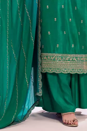 plus size embroidered suit