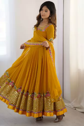 Heavy Look Designer Gown Suit Set Designer Anarkali Suit Set Festival Wear Dress