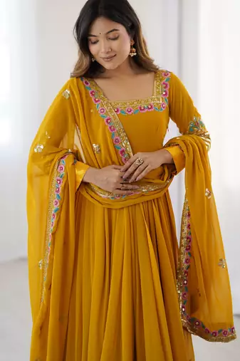 Heavy Look Designer Gown Suit Set Designer Anarkali Suit Set Festival Wear Dress