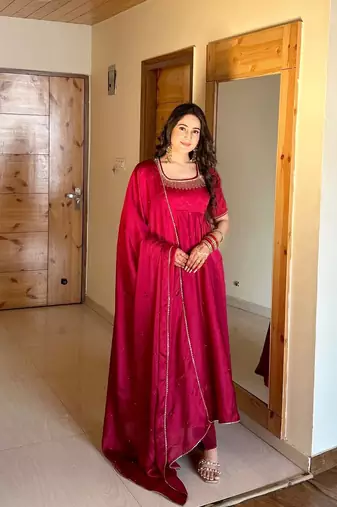 Designer Festival Wear Gown Suit Set With Dupatta Ethnic Wear Anarkali Suit Set