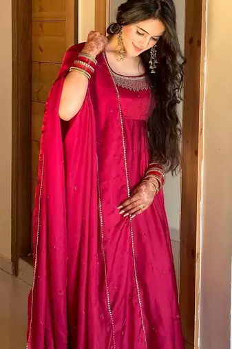 Designer Festival Wear Gown Suit Set With Dupatta Ethnic Wear Anarkali Suit Set