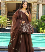 Embroidered Work  Designer Kurti Set With Dupatta Party Wear Stylish Suit Set