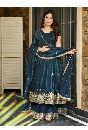 Teal Silk Embroidered Suit Set With Dupatta 4