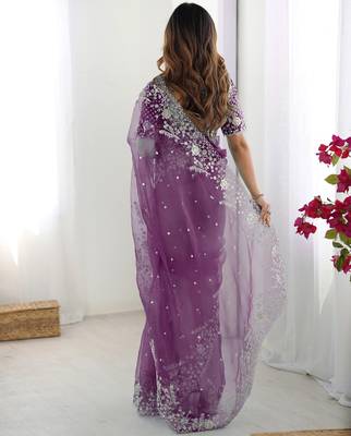 Organza purple saree with organza blouse 3