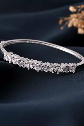 Silver-toned cubic zirconia bracelet for women