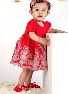 Girl red with flower embroidery with pant set 1