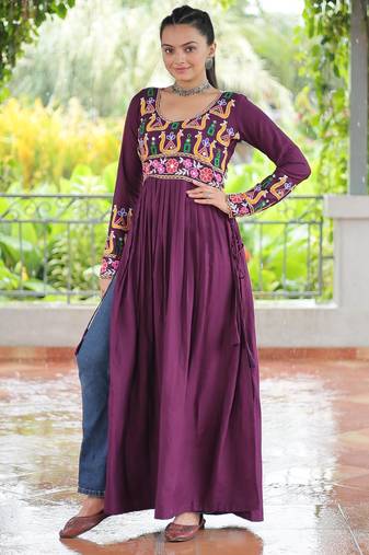 Wine rayon kutchi gamthi work navratri kurti
