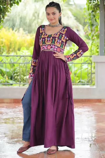 Wine rayon kutchi gamthi work navratri kurti