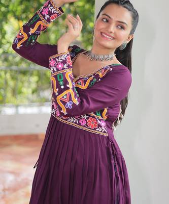 Wine rayon kutchi gamthi work navratri kurti 6