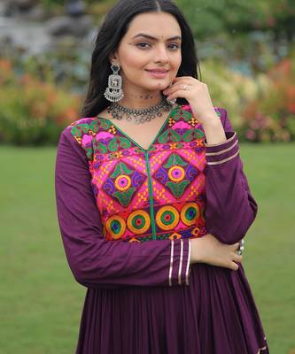 Wine rayon kutchi gamthi thread embroidered & mirror work navratri gown 4