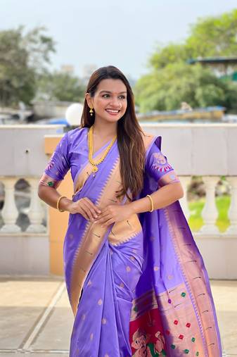 Lavender Maharastrian Paithani silk blend Saree