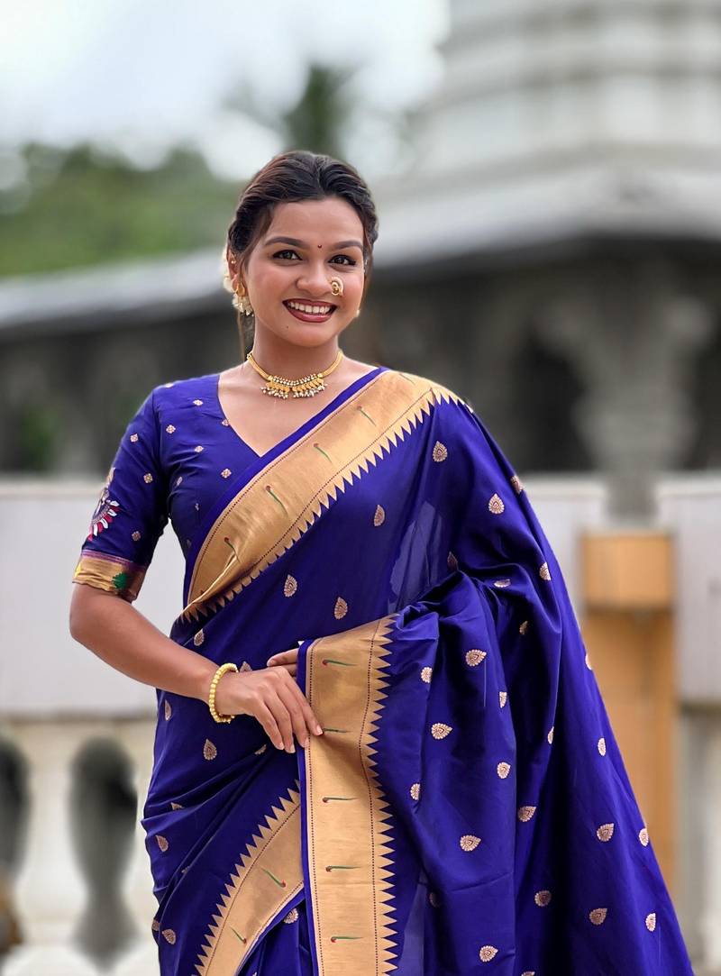 Navy Blue Maharastrian Paithani silk blend Saree