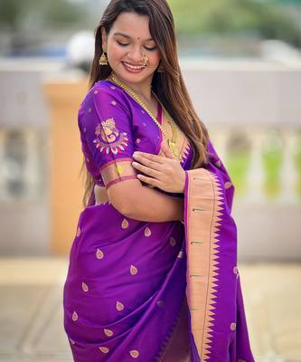 Purple Maharastrian Paithani silk blend Saree 2