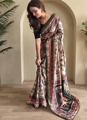 Off White silk blend Kalamkari Printed Saree 4