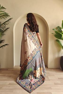 Beige silk blend Kalamkari Printed Saree 5