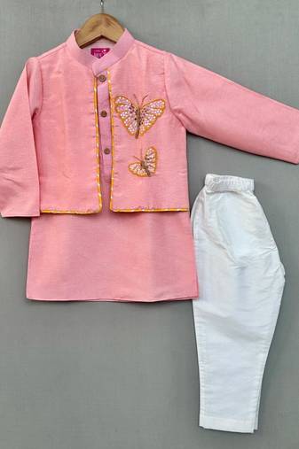 Butterfly embroidered attached jacket set in pink for boys