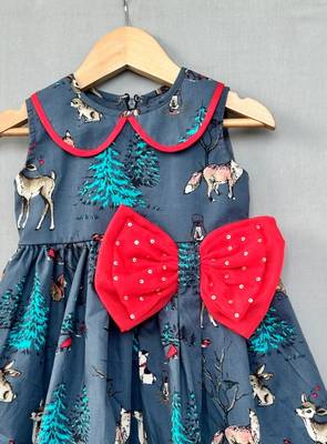 Woodland print grey dress with bow for girls 1