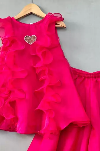 Bright pink co-ord set with heart applique for girls