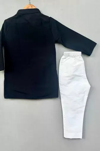 Tiger printed attached nehru jacket with kurta & pants for boys