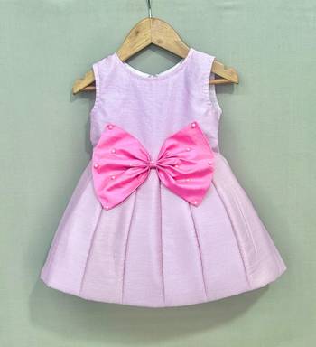 Signature flaired dress with pink bow for girls 1