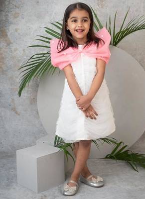 Ruched detailed dress in net with pink organza bow for girls 2