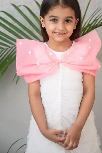 Ruched detailed dress in net with pink organza bow for girls