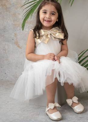 Soft layered net dress with gold bow for girls 4