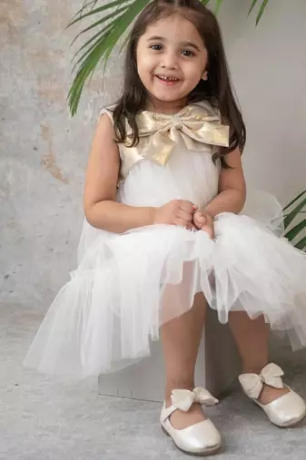 Soft layered net dress with gold bow for girls