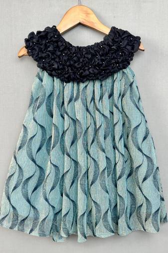 Teal elegance pleated dress with embellished black ruched neckline for girls