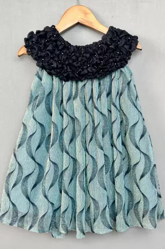 Teal elegance pleated dress with embellished black ruched neckline for girls