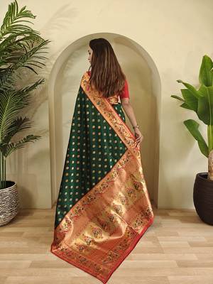 Dark Green Paithani silk blend Sarees  4