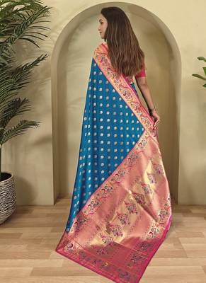 Blue Paithani silk blend Sarees  4