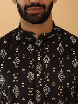 Cotton blend geometric printed black kurta 2