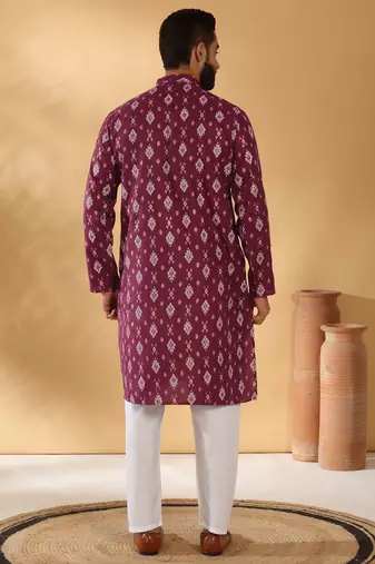 Cotton blend geometric printed maroon kurta