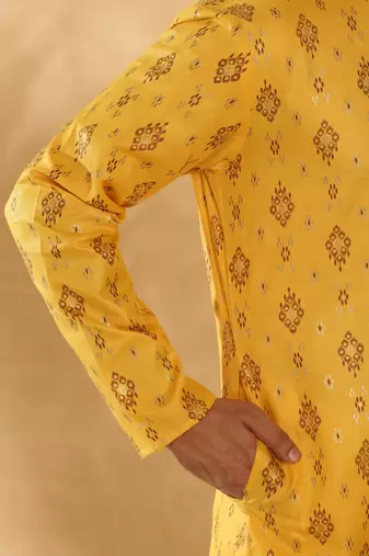 Cotton blend geometric printed yellow kurta