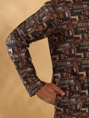 Silk blend abstract printed black kurta 5
